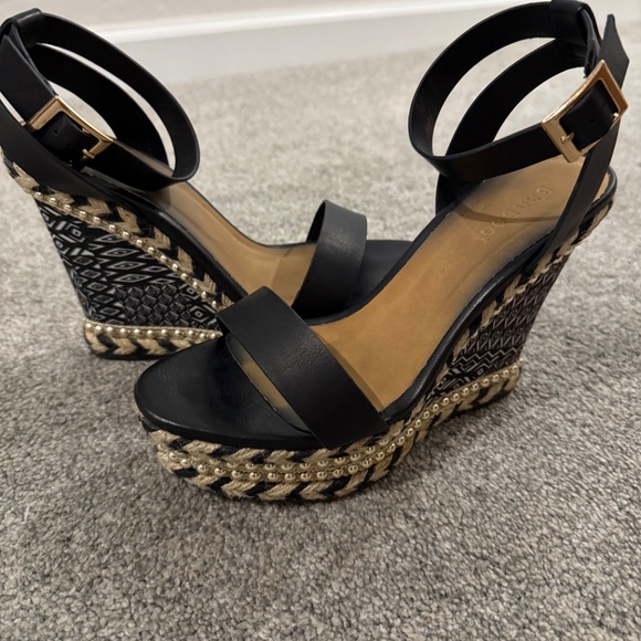 Woman's wedge sandals - Picture 2 of 3